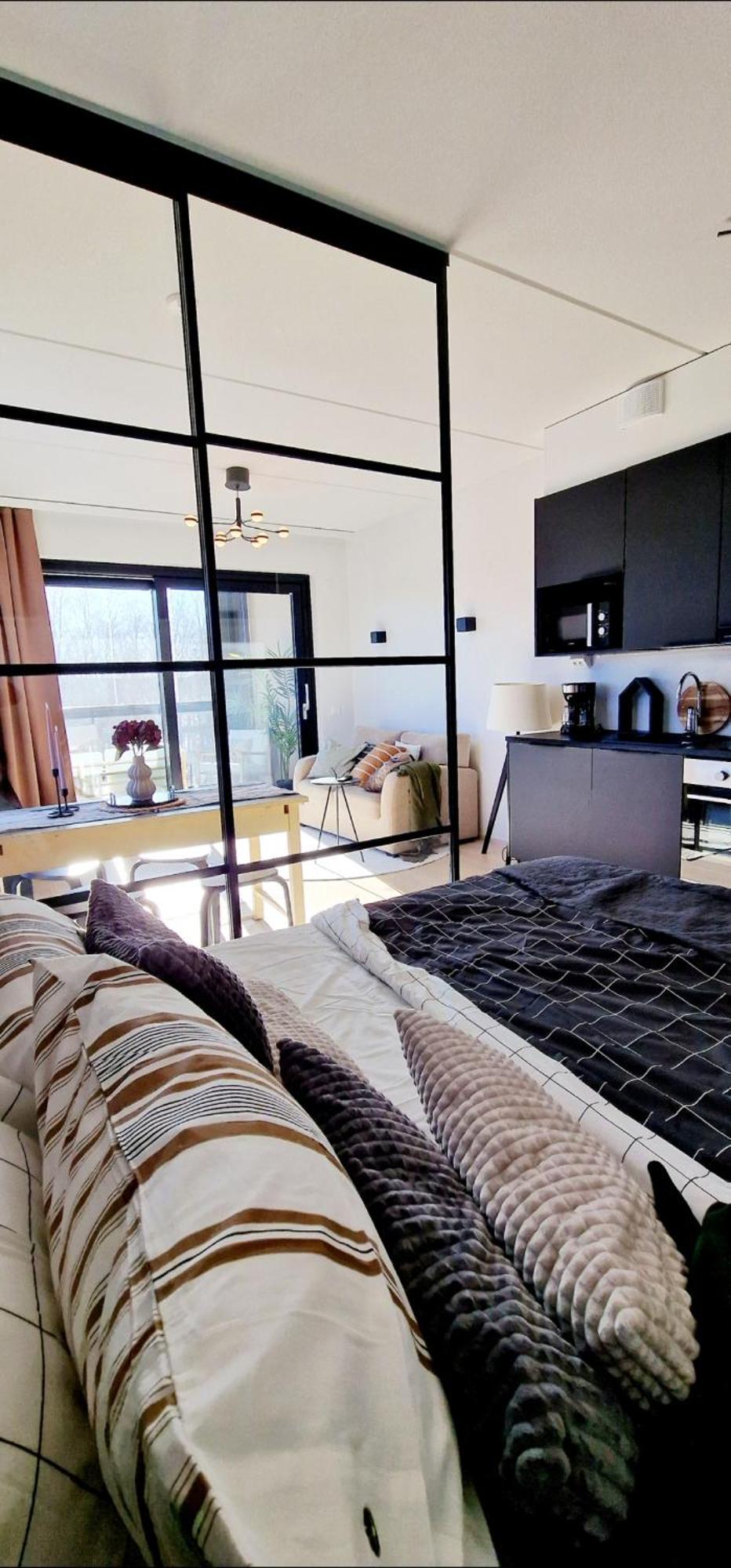 Modern Apartment Near Tampereen Messukeskus, With Own Private And Free Parking Exterior foto
